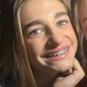 Meet your Posher, Mil